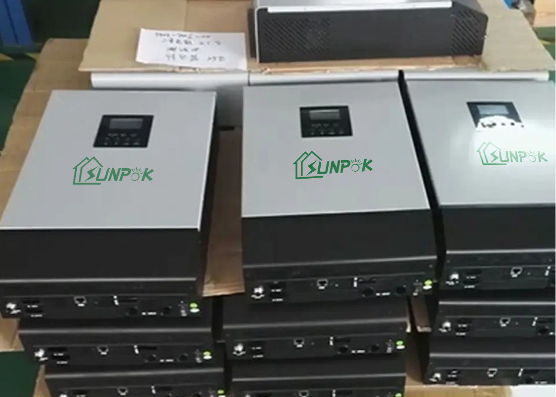 IP32 خارج الشبكة العاكس التحجيم 5kw 8kw 10kw 12kw مع Mppt الشمسية المسؤول عن المراقب المالي