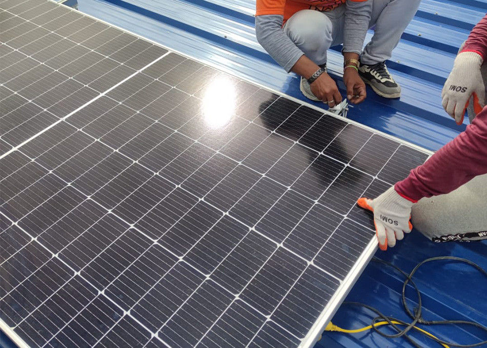 الاتحاد الأوروبي الولايات المتحدة 50kw أنظمة الطاقة الشمسية الهجينة 10kw 15kw للمنزل 20kw 30kw النظام الشمسي الصناعي