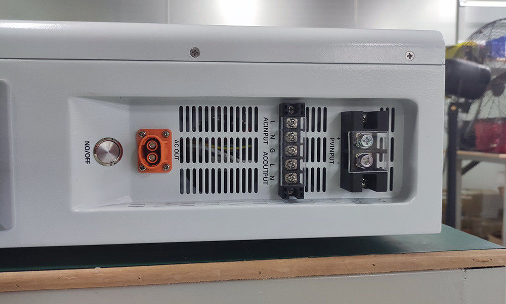 نظام الألواح الشمسية الكل في واحد ESS خارج الشبكة عاكس 5kWh عاكس 5KW شرفة