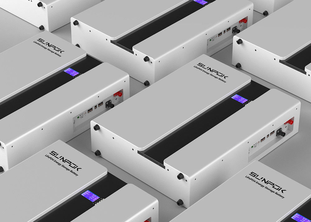 بطارية تخزين الطاقة الشمسية 48V 5Kwh 100Ah 200Ah بطارية ليثيوم أيون المنزلية